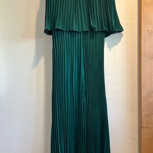 Elegant Green Pleated Jumpsuit